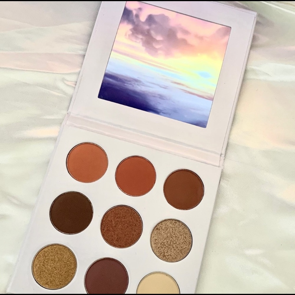 Artemis Eyeshadow Palette - Diana Signature Palette